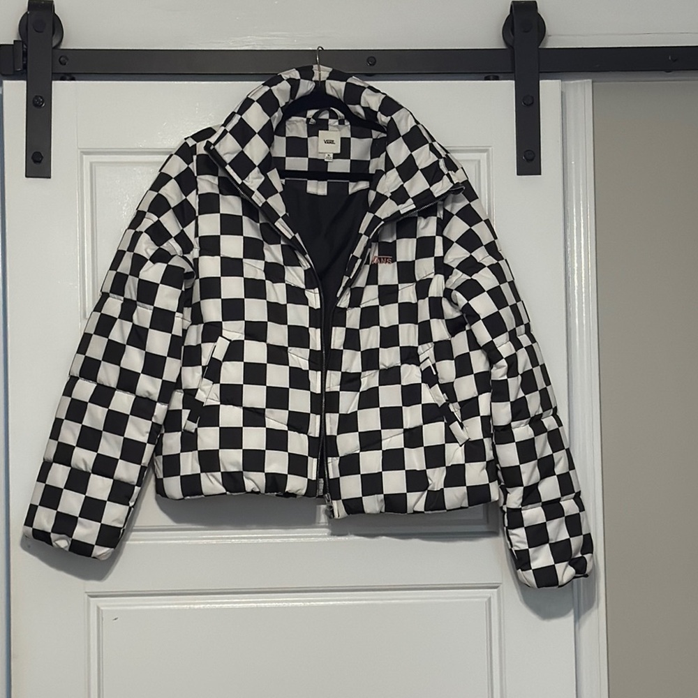 Vans Black and White Puffer Jacket with Checkered Pattern